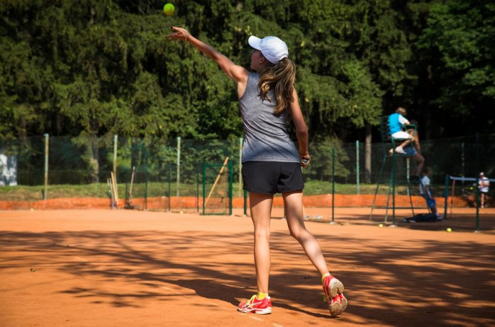 Tenisistka na korcie